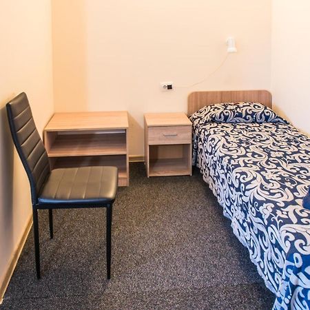 Aleksandri Hotel Tartu Extérieur photo