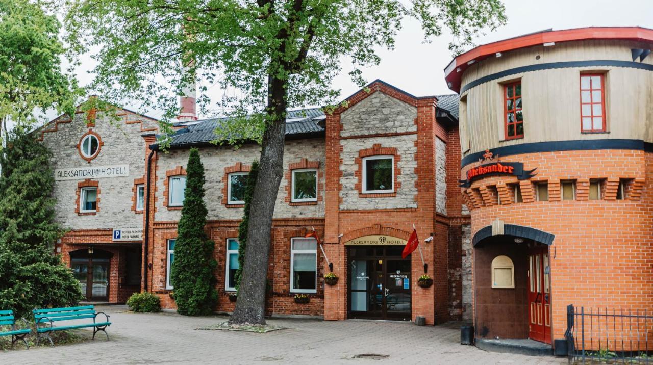 Aleksandri Hotel Tartu Extérieur photo