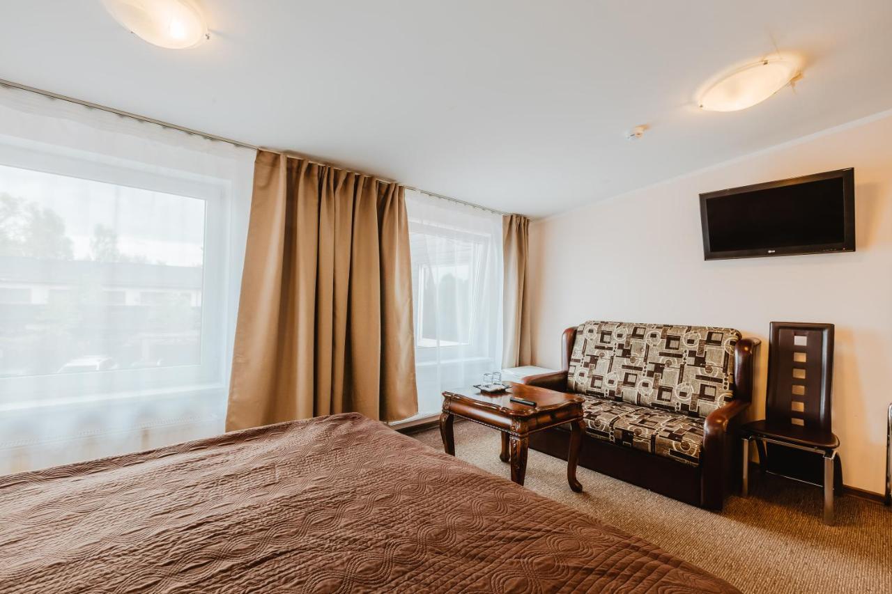 Aleksandri Hotel Tartu Extérieur photo