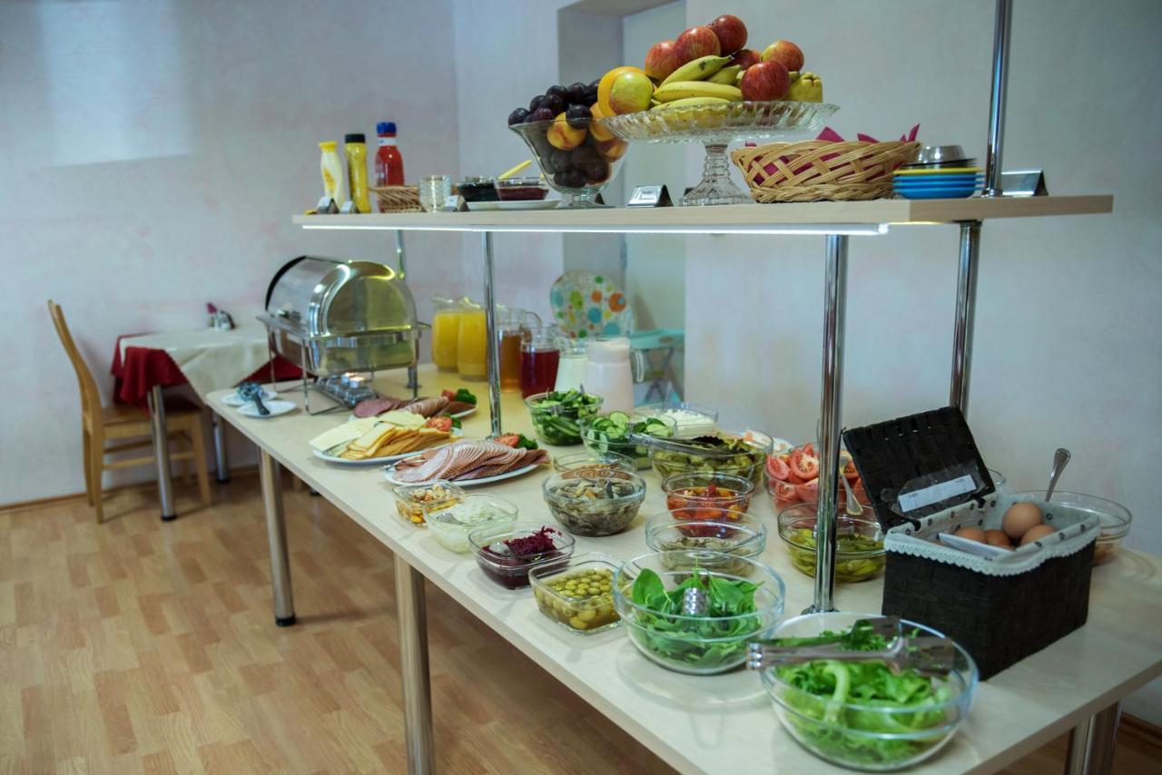 Aleksandri Hotel Tartu Extérieur photo